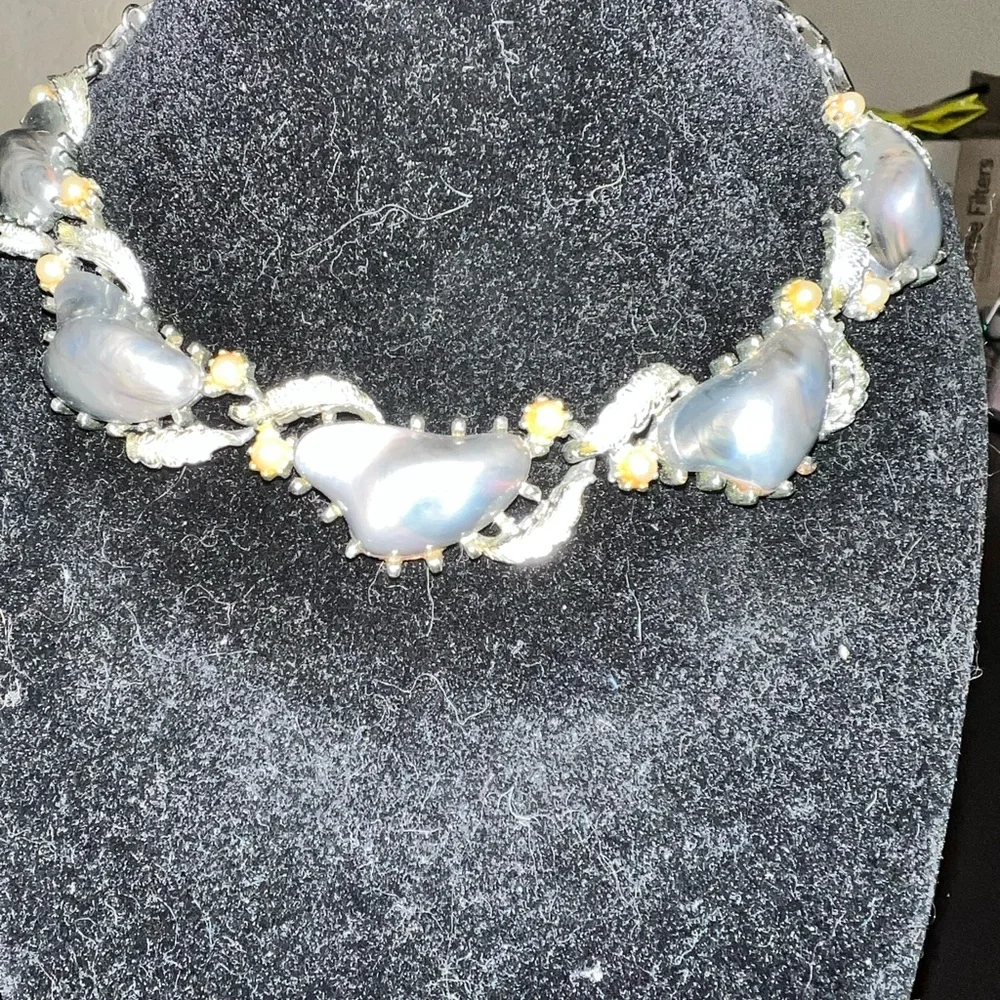 Vintage Coro grey Thermoset and faux pearl silver-tone choker style necklace.